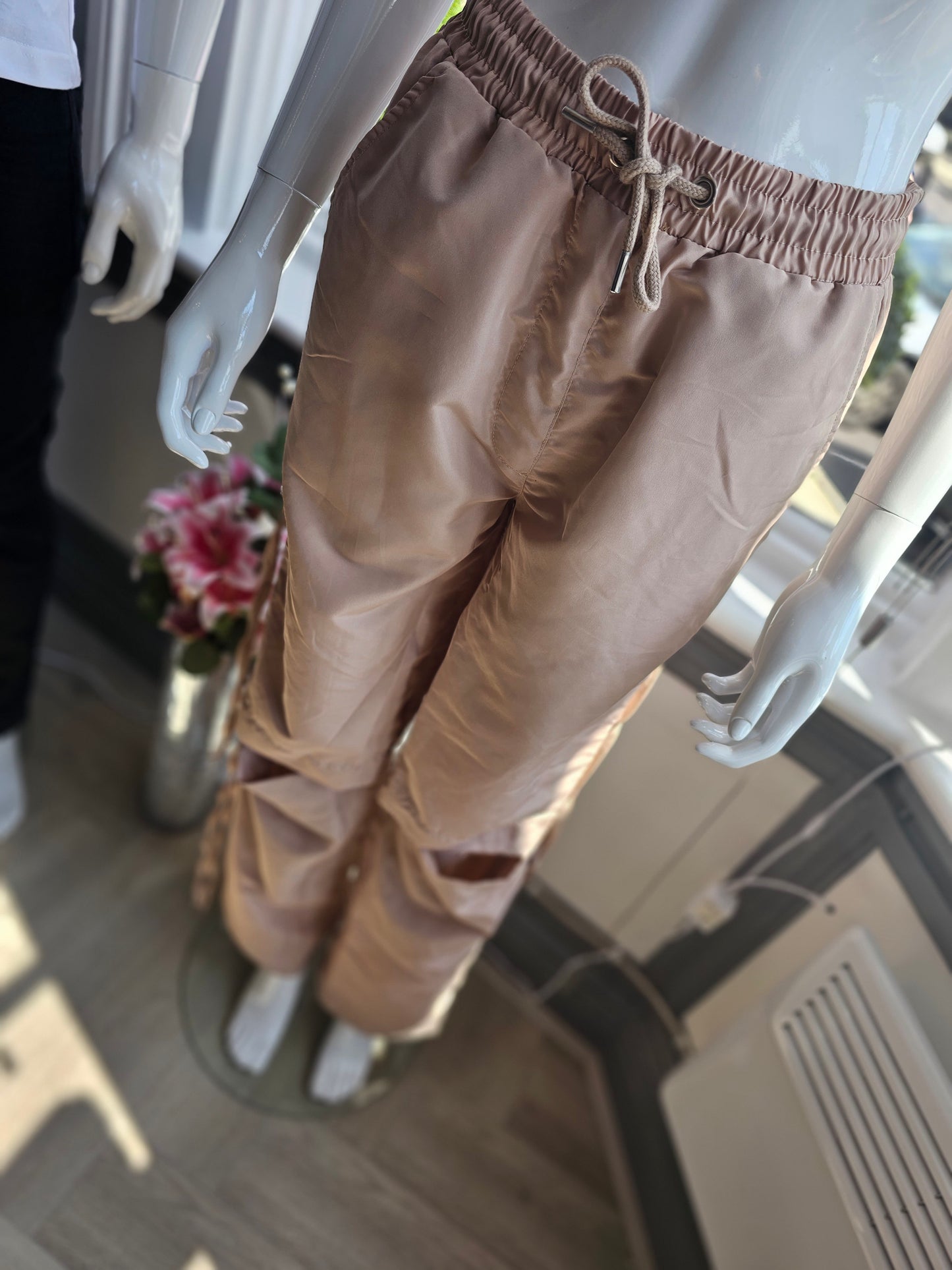 TRS00009 Knee Cut Cargo Trousers