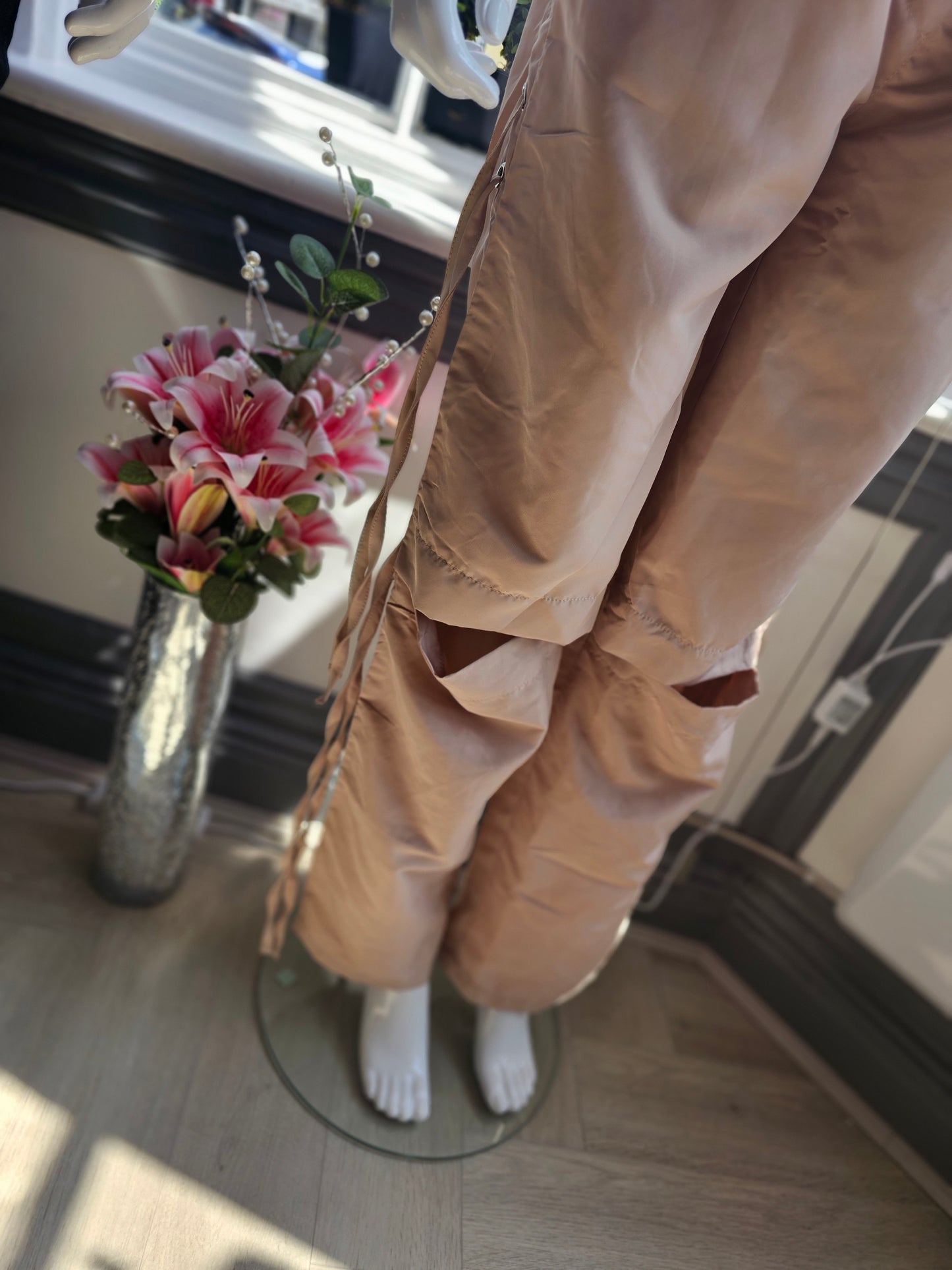 TRS00009 Knee Cut Cargo Trousers