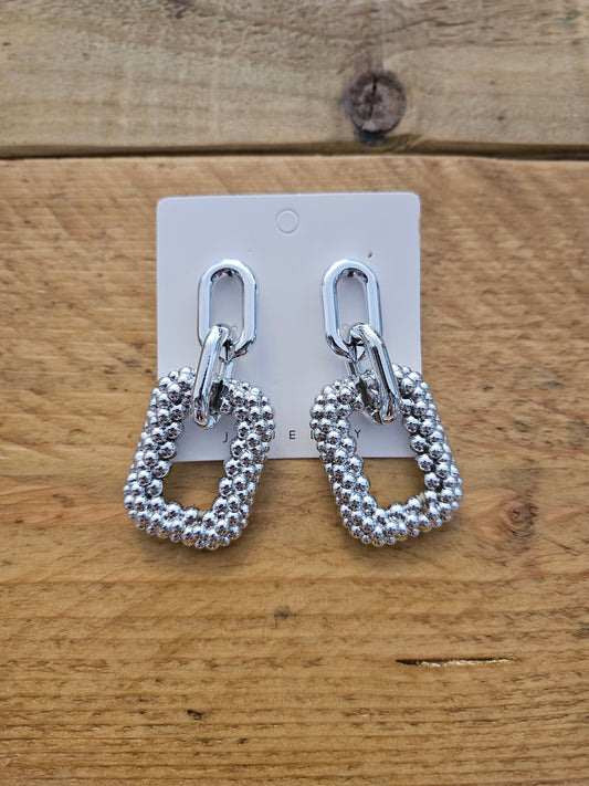 EAR00040 Oversized Triple Link Earrings