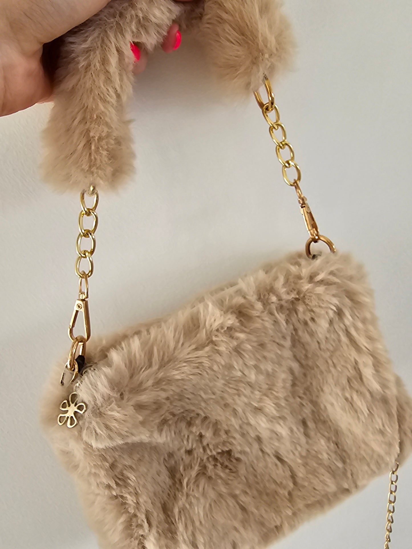 BAG00106 Faux Fur Chain Handle Handbag