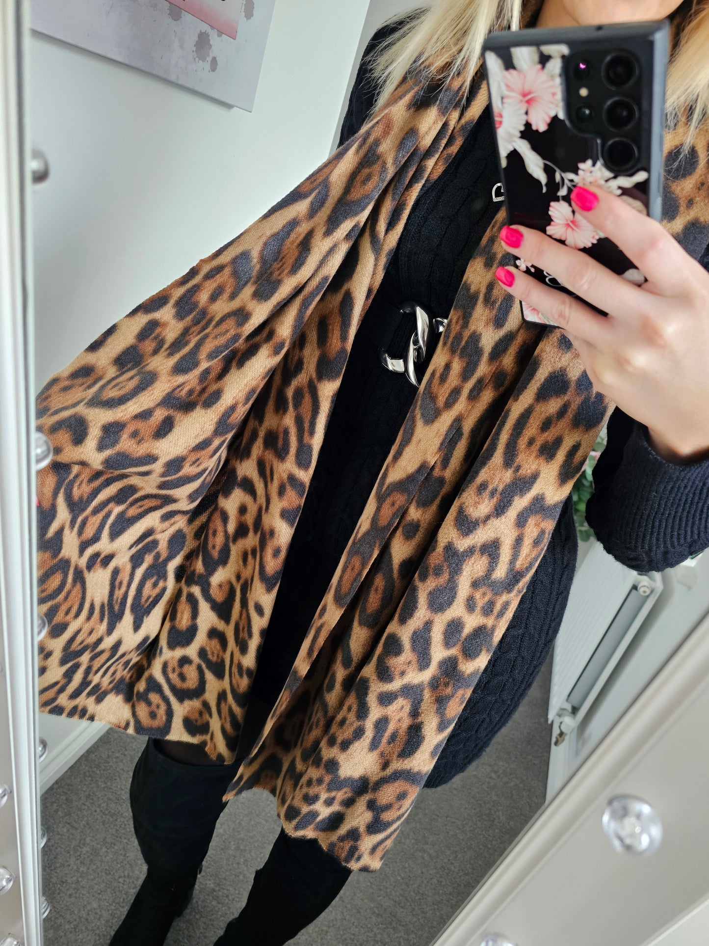 Bold Leopard Print Frayed Scarf