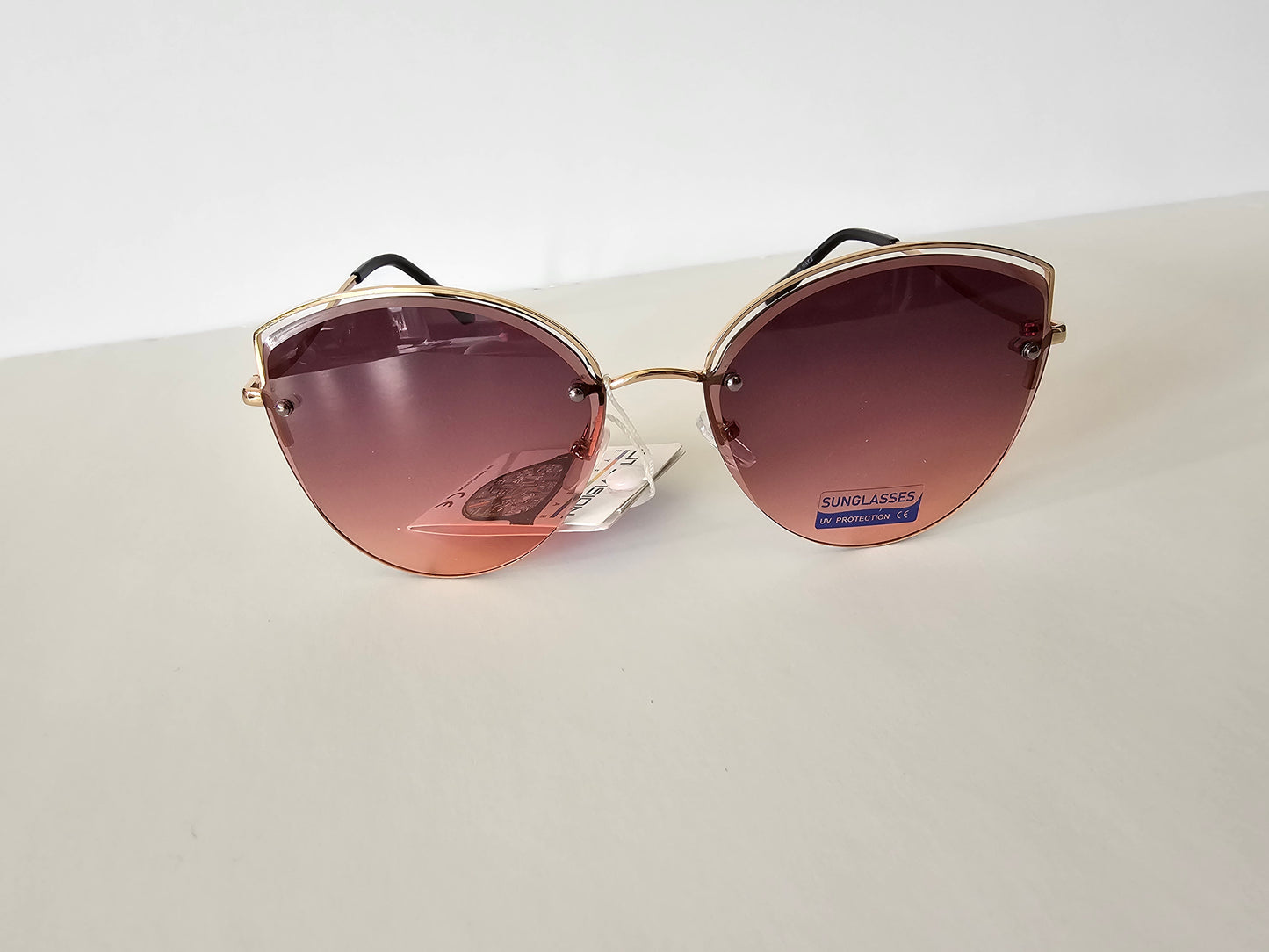 SUN00009 Rounded Gold Bar Sunglasses